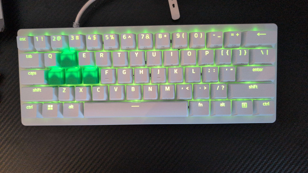 4 Green key caps